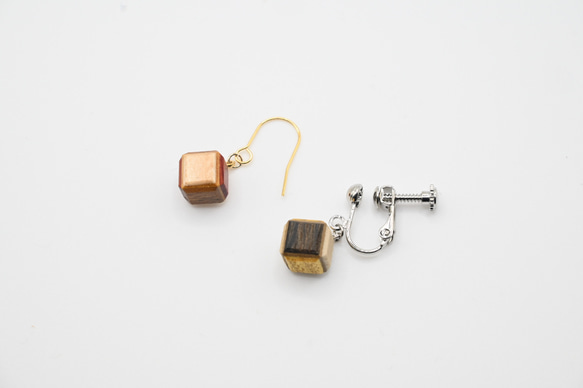 キューブ　ピアス 5枚目の画像