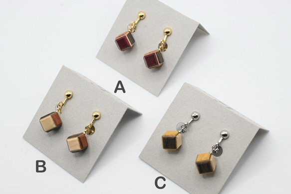 キューブ　イヤリング 2枚目の画像