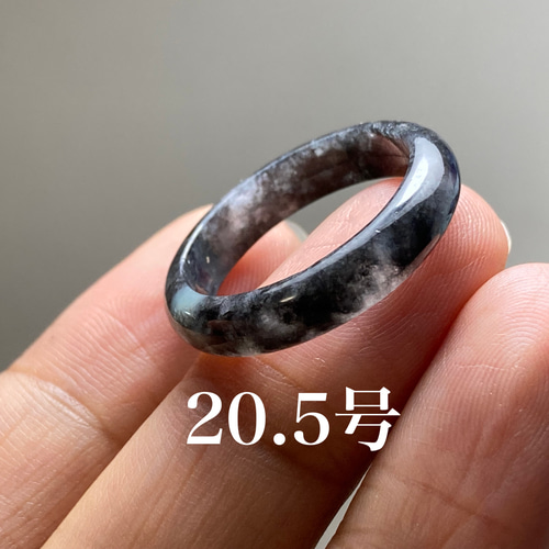 A貨ミャンマー産天然翡翠リング20.5号