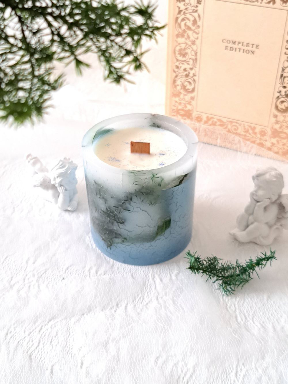 ヒビさえお洒落に変えてしまうキャンドル】～クラック ブルー