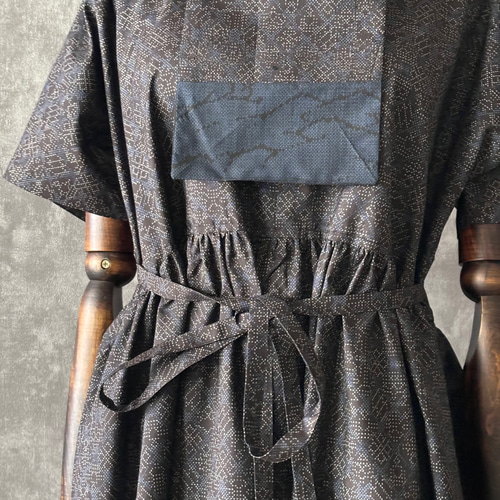 大島紬　お着物　リメイク　ギャザーワンピース　フリルストール付き　ハンドメイド 一点モノ】大島紬 着物リメイク ギャザー ワンピース & ストール