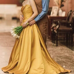 送料無料！鬱金色 パフスリーブ 取り外し ふっくら柔らかなバックリボン 可愛い 編み上げ 結婚式 ウェディングドレス 2枚目の画像