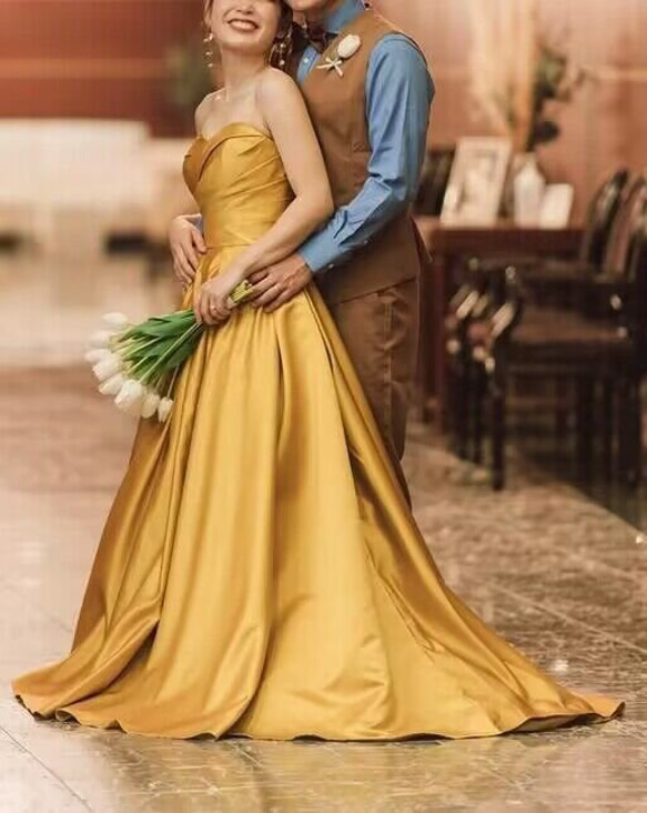 送料無料！鬱金色 パフスリーブ 取り外し ふっくら柔らかなバックリボン 可愛い 編み上げ 結婚式 ウェディングドレス 2枚目の画像