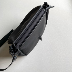 ” Nick”M　ハンティング＋メッセンジャーBAG ブラック　とっても柔らかいレザー 10枚目の画像