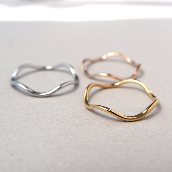 つけっぱなしOK＊極細ウェーブリング サージカルステンレス 316L 金属