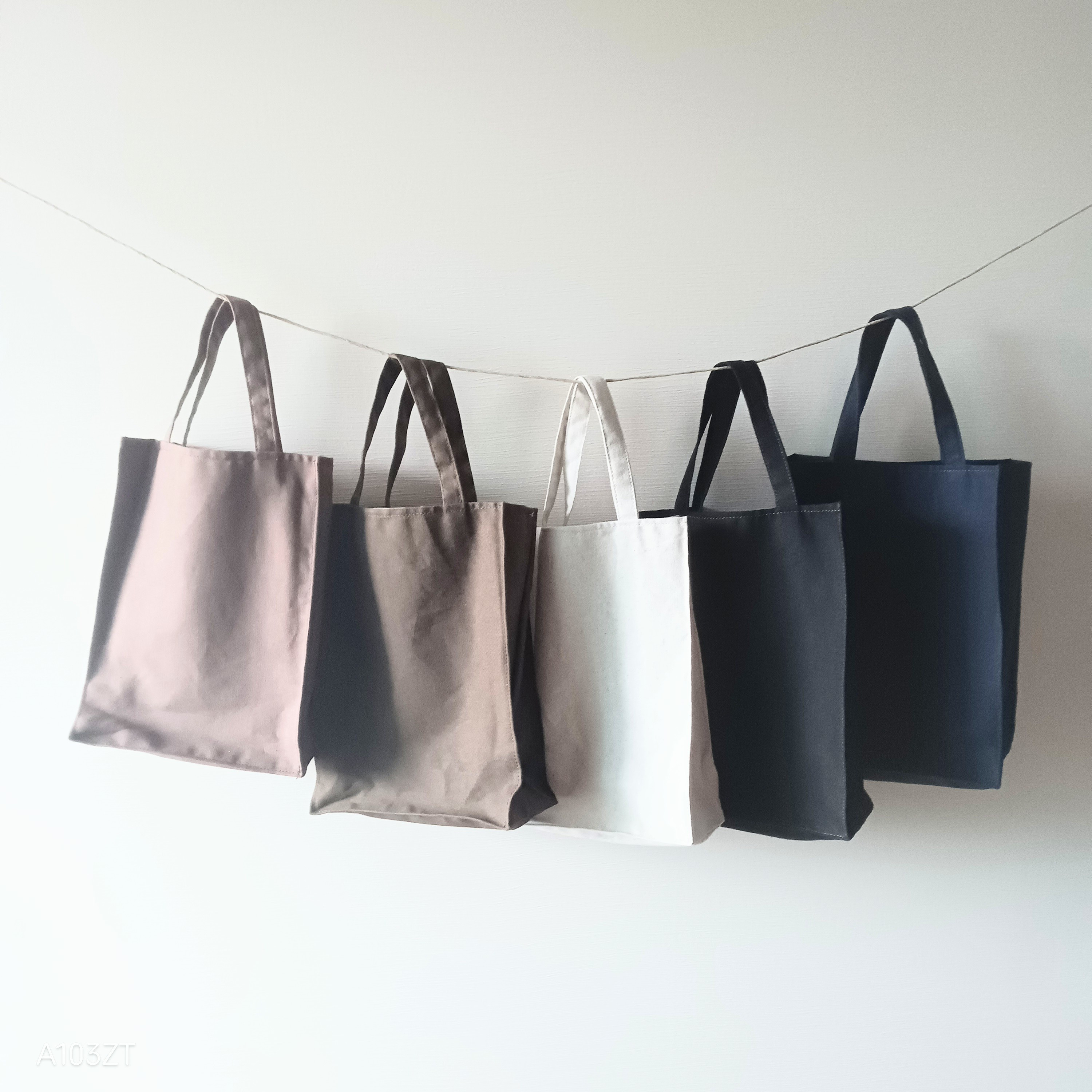 ♡Taka＠様♡専用　✿ジョリーフルール✿　【紙袋型トートバッグ】 ♡Taka＠様♡専用 ✿ジョリーフルール✿ 【紙袋型トートバッグ】