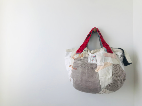 Bag   手縫いのバッグ　  一点もの　布製　スローファッション　ハンドメイド　2002 1枚目の画像