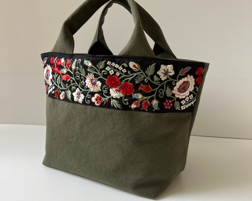 ソレイアード　帆布　インド刺繍リボン　トートバック　グラニーバッグ　3点 新色◇インド刺繍リボンとクッタリ帆布のトートバッグ◇elegant