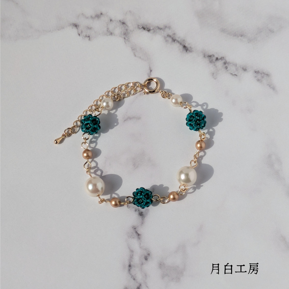 NO.106 【お試し価格】ビーズボールとシルキーパール クリスタル