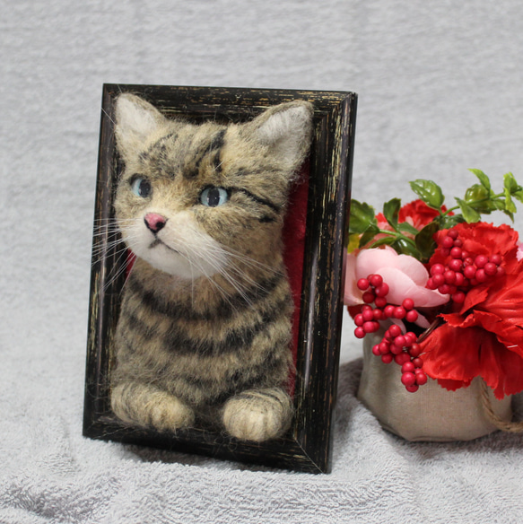 ノリさま専用 羊毛フェル トオーダー 額飾り 「リアルで可愛いネコちゃん」猫 キジトラ プレゼント ぬいぐるみ 5枚目の画像