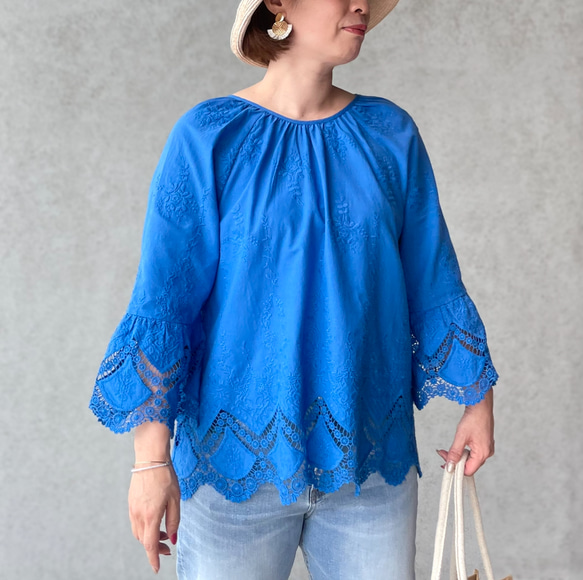 M~XXL【ロイヤルブルー】超ゆったり レース刺繍コットン2wayブラウス【フリー/ワイド】KMC-734 496828 2枚目の画像