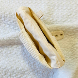 Mサイズ　ハピリーダイナソー　母子手帳ケース　カードポケット12ポケ　ヌビ　刺繍　 B6 ポケットタオルプレゼント　 9枚目の画像