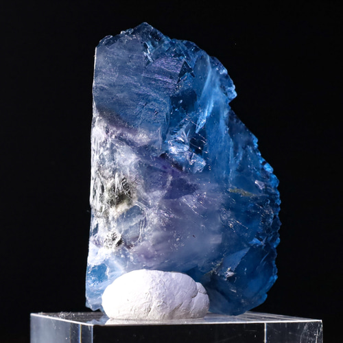 ヤオガンシャン　石英クラスター共生　澄んだ「水色」フローライト ヤオガンシャン 石英クラスター共生 澄んだ「水色」フローライト