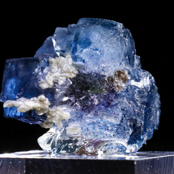 ミラクル美ブルー 天然 フローライト 超幾何学的キュービック クラスター ヤオガンシャン鉱山産 27g 鉱物 標本 8枚目の画像