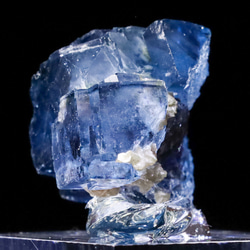 ミラクル美ブルー 天然 フローライト 超幾何学的キュービック クラスター ヤオガンシャン鉱山産 27g 鉱物 標本 7枚目の画像