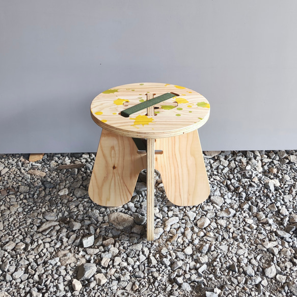 DIY CAMP STOOL（組み立て式チェアー） 1枚目の画像