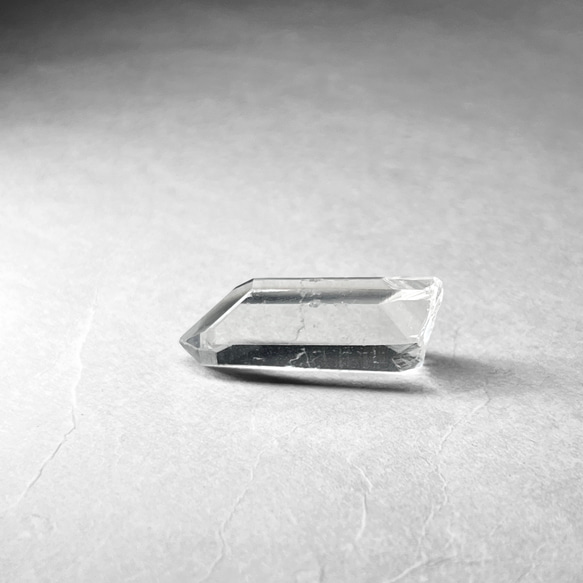 Arkansas crystal / アーカンソー産水晶 29 2枚目の画像