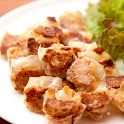 鍛冶屋町ひとくち餃子　50個入り　　お中元、夏のギフトにおすすめ！ 2枚目の画像