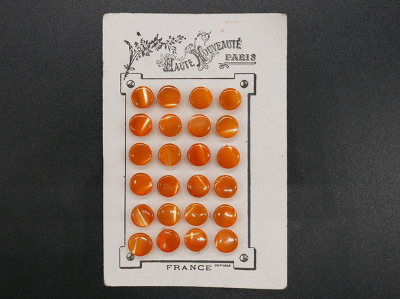 フランスアンティークマザーオブパールボタンシート (オレンジ） 6枚目の画像