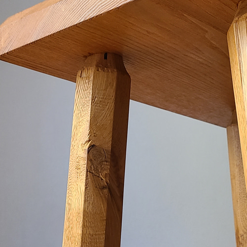 1点限り】厚み4センチ贅沢な一枚板スツール タモ 八角脚 ミニテーブル