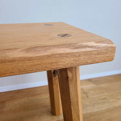 1点のみ】厚み4センチ贅沢な一枚板スツール タモ 八角脚 ミニテーブル