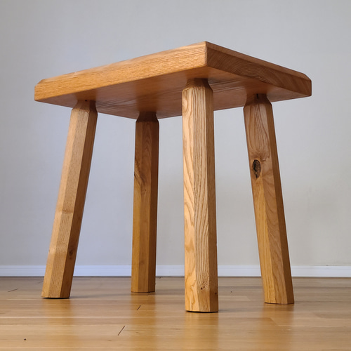 1点限り】厚み4センチ贅沢な一枚板スツール タモ 八角脚 ミニテーブル