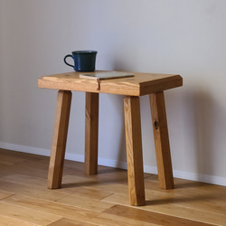1点限り】厚み4センチ贅沢な一枚板スツール タモ 八角脚 ミニテーブル