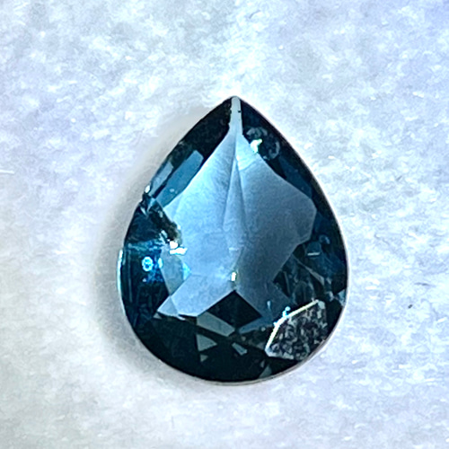 ブルートパーズ　ドロップ型ルース ロンドンブルートパーズ ルース ドロップ 宝石クォリティ 原石