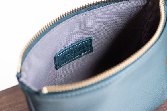 本革　化粧ポーチ　ブルーグリーン　シュリンクレザー　レディース　日本製　ミニポーチ　小物入れ　apo-01cs 5枚目の画像