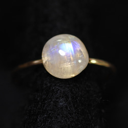 (1 個) 彩虹月光石手術不鏽鋼戒指（8 毫米/均碼） 第1張的照片