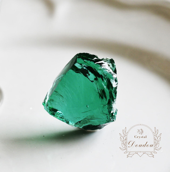 アンダラクリスタル フォレストグリーン〔sa3544〕 天然石 Crystal