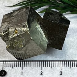 【怨念払い】パイライト　結晶　原石　ラフストーン　キューブ 4枚目の画像