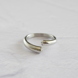 簡約叉形戒指，鋯石，不鏽鋼，銀 第2張的照片