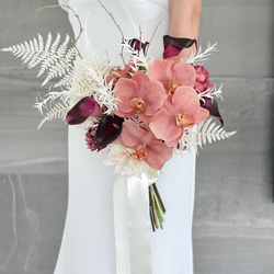胡蝶蘭のウェディングブーケ&ブート 胡蝶蘭カフェオレを入れたウェディングの前撮りブーケを✨ 白を
