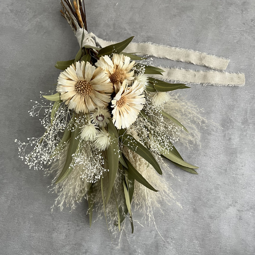 専用Wedding&Interior＊くすみ系白グリーンドライフラワーブーケ ホワイトグリーンのドライフラワーブーケ ブーケ violaflower