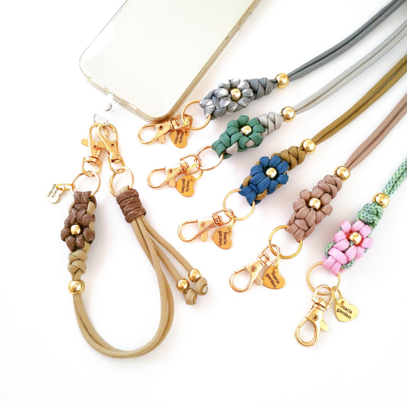 お花のシンプルハンドストラップ パラコードの携帯ストラップ スマホ