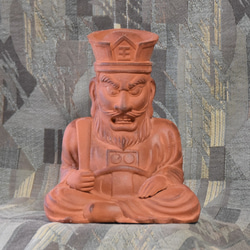 閻魔大王・陶器の仏像（赤） 2枚目の画像