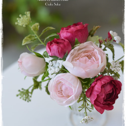 【Creema限定】フェイクウォーター・シェルピンクとラズベリー色のバラが可愛いミニブーケ　　 2枚目の画像