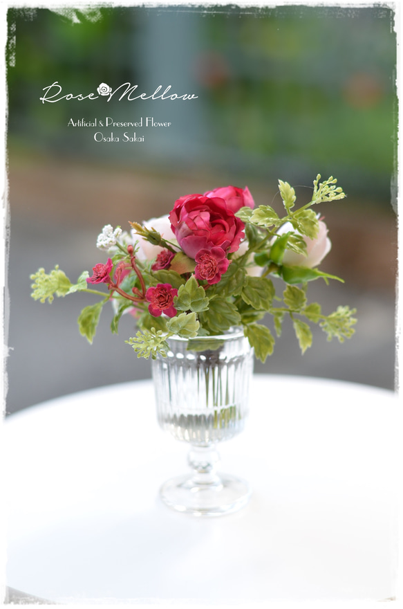 【Creema限定】フェイクウォーター・シェルピンクとラズベリー色のバラが可愛いミニブーケ　　 4枚目の画像