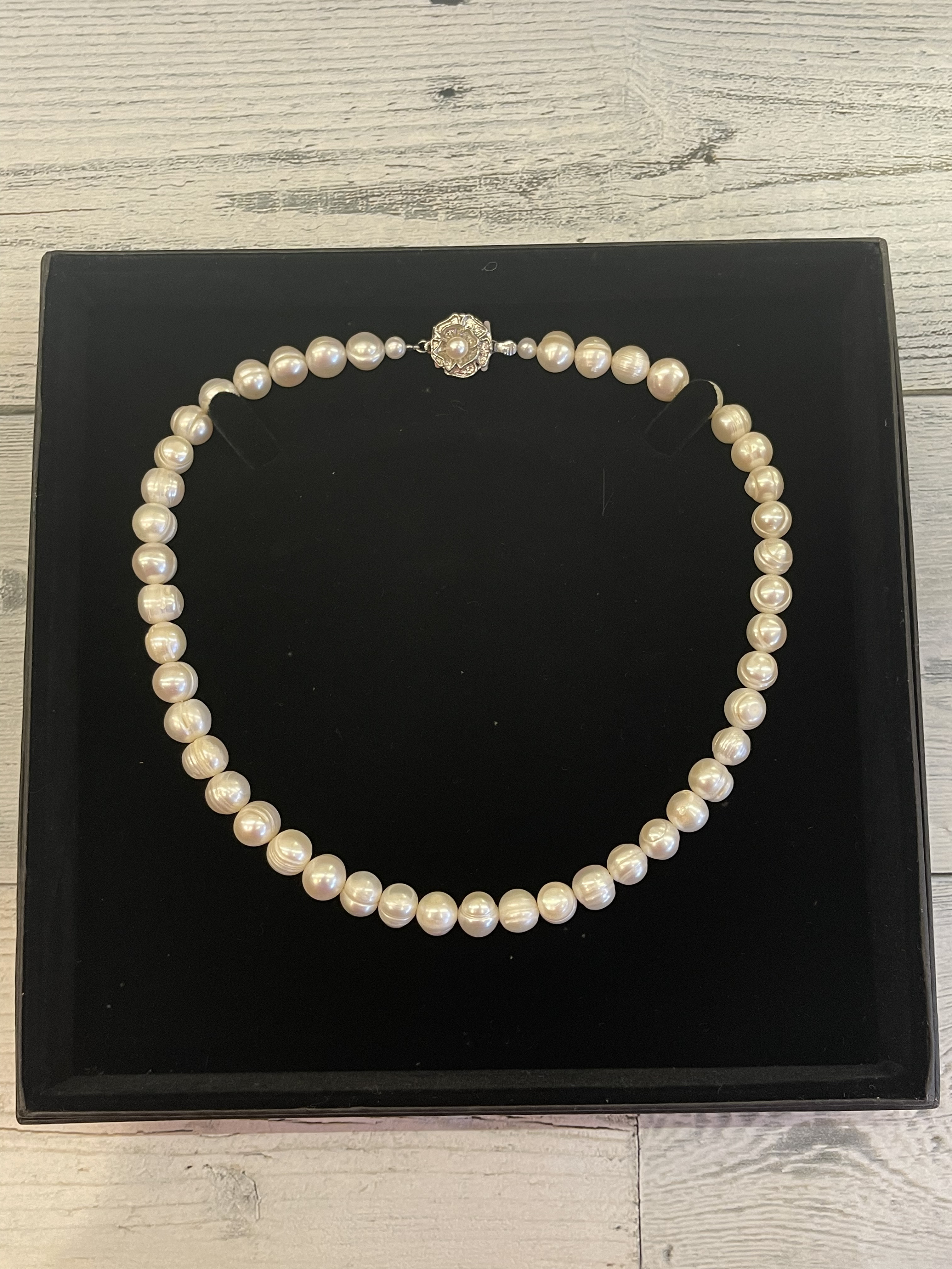 《ママさん応援プライス》淡水パールネックレス43センチナチュラルホワイト