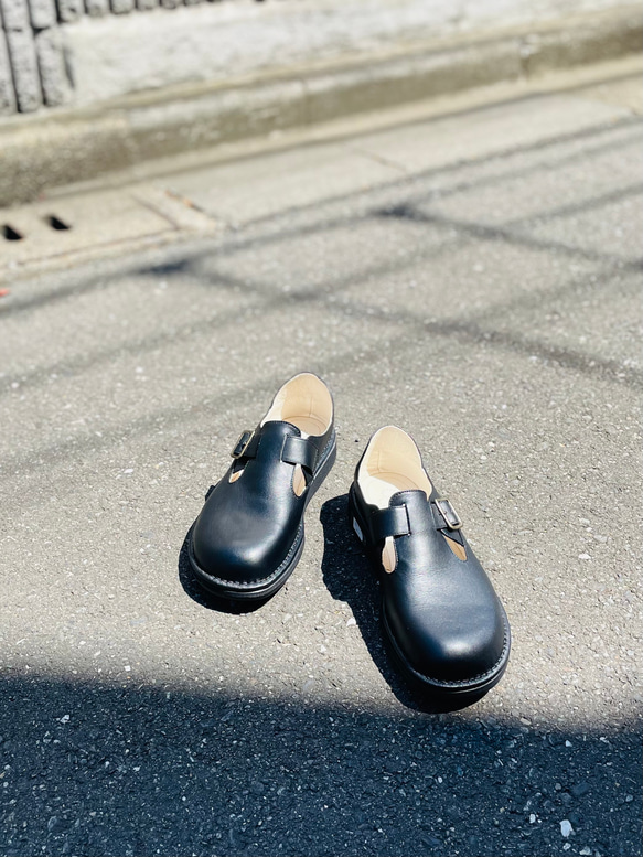 《E》オーダーメイドの革靴 毎日履きたい心地良さ 自分好みに選べる楽しさ　Tストラップサボ　SE-1 メンズ規格 3枚目の画像