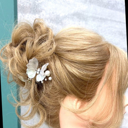 ディップアクセサリー　髪飾り　ヘアアクセサリー　蝶々　結婚式 1枚目の画像