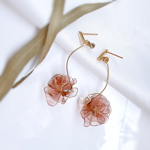 薔薇 クリアピンク スティックピアス/イヤリング ブライダル 結婚式