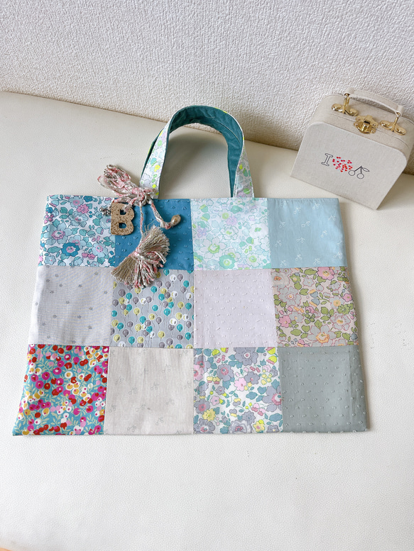 品質保証，セール リバティパッチワークレッスンバッググリーン系