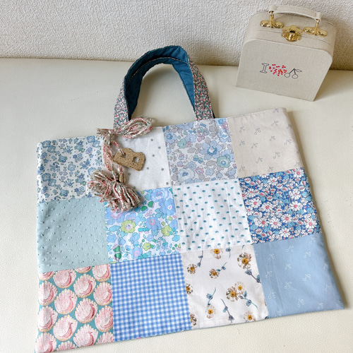 New 入園入学グッズ | レッスンバッグ 【 リバティ風 小花