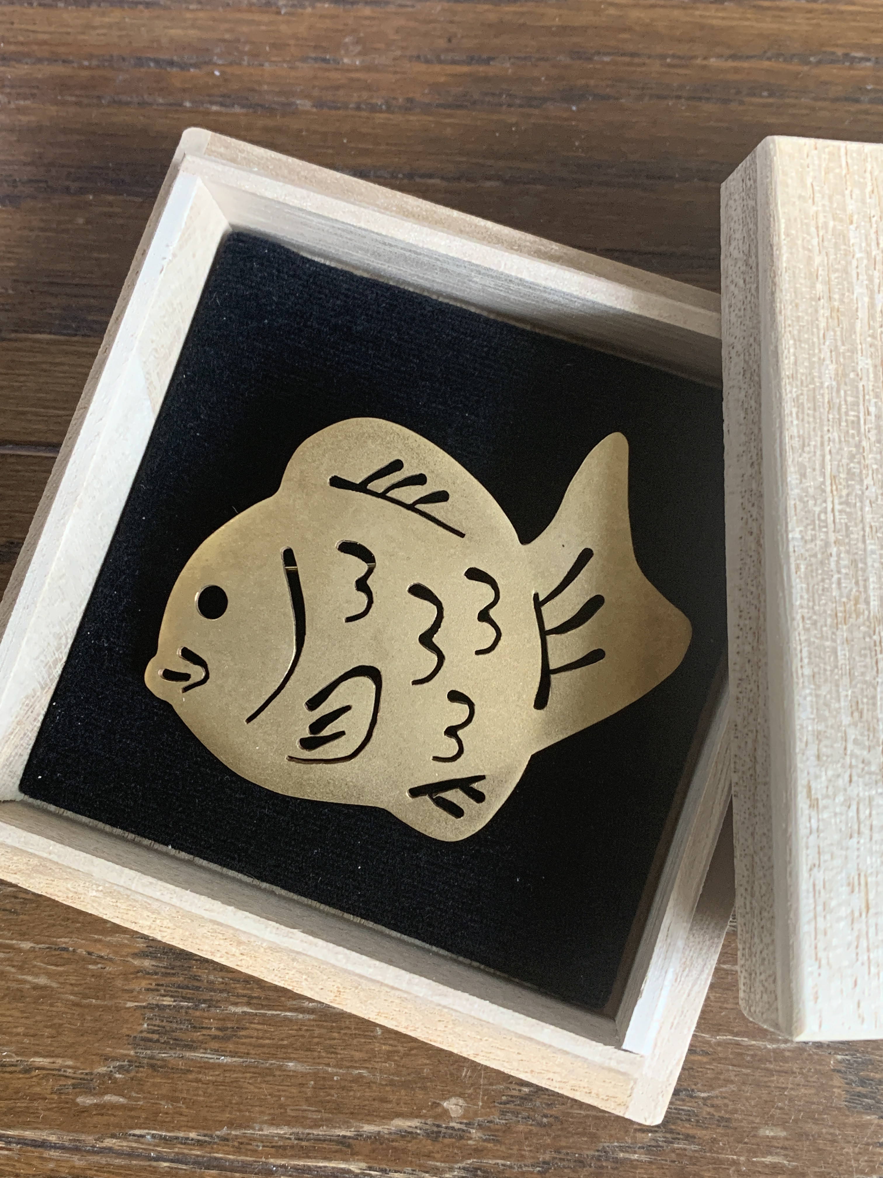 たい焼きブローチ