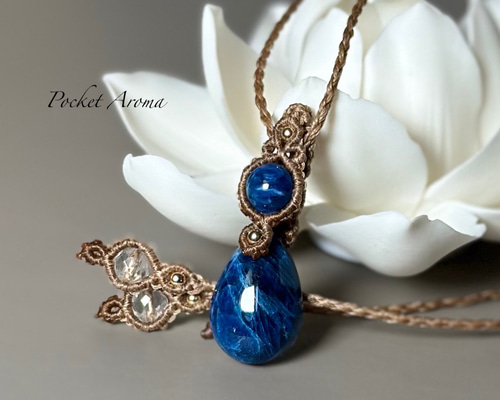 碧夜』ハックマナイトのマクラメペンダントネックレス