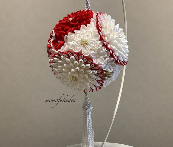 つまみ細工ボールブーケ 