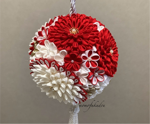 つまみ細工ボールブーケ 