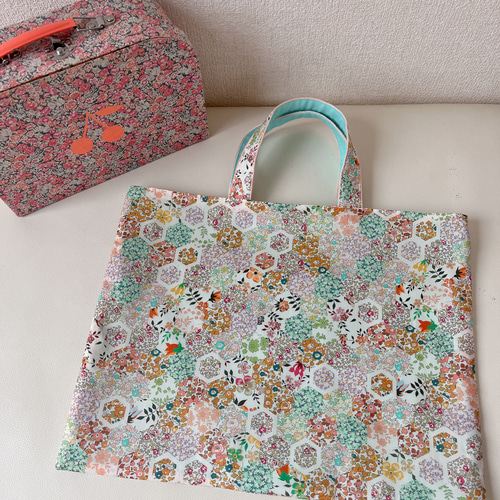 リバティ、パッチワークのレッスンバッグ♡ 【公式通販】